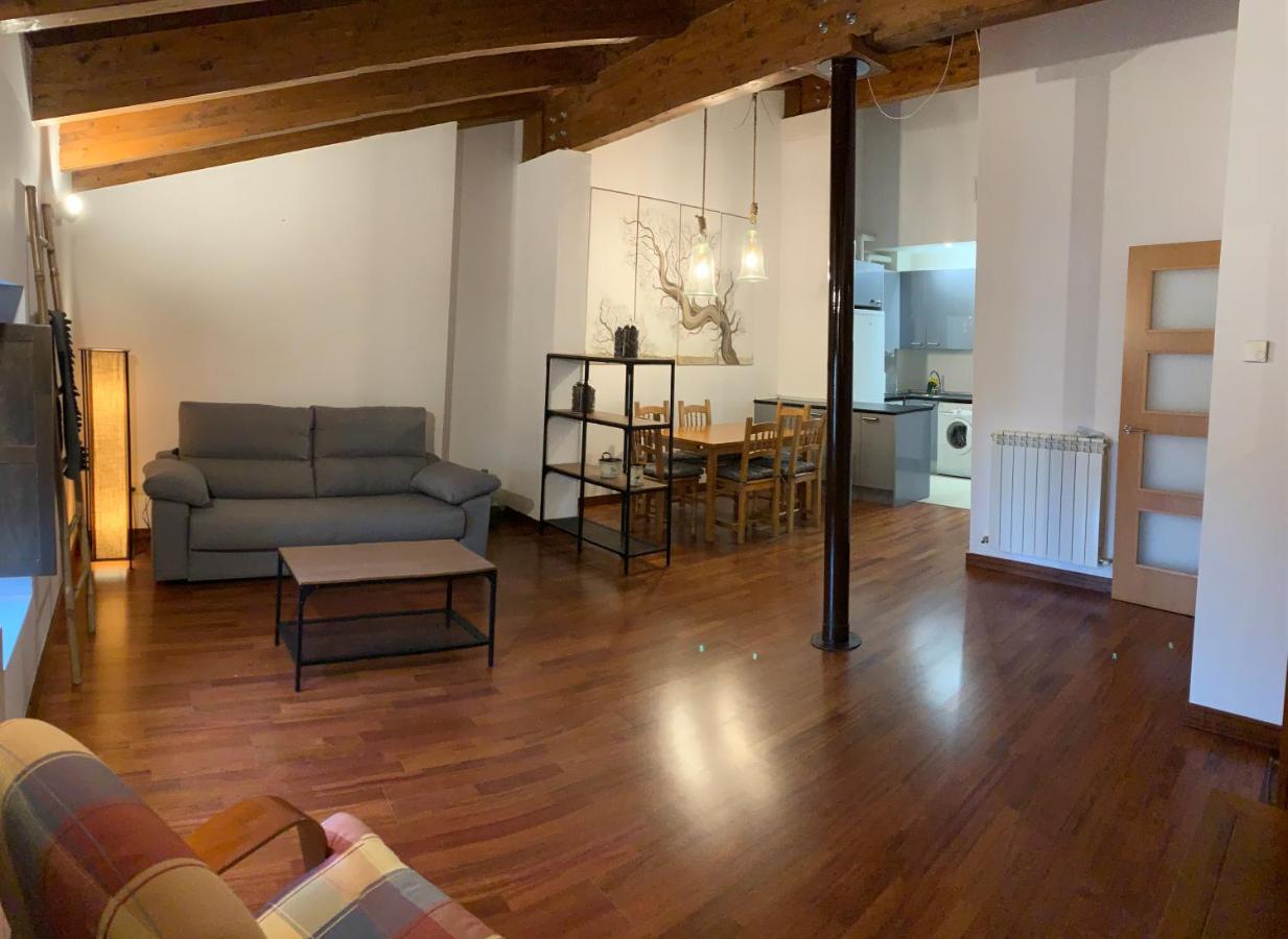 Appartamento Atico Jaca Centro Esterno foto